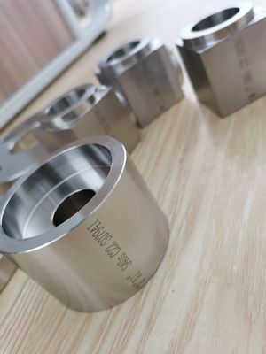 B564 N08811 Hợp kim Niken Rèn Khớp nối hàn ổ cắm 9000# Phụ kiện ống