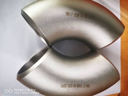 Phụ kiện đường ống hàn mông bằng thép hợp kim A234 WP5 BW Khuỷu tay SCH40 90D 12”