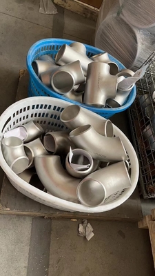 Phụ kiện đường ống thép không gỉ 45 Khuỷu tay A403 Lớp WP 316 DN150 SCH10S Khuỷu tay liền mạch