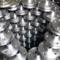 ASME B16.5 Weld Neck Flange RF / RTJ Hệ thống ống dẫn dầu nước vật liệu tùy chỉnh NPS 1/2 "-24" lớp 150 #-2500 # Sch5s-SchXXS