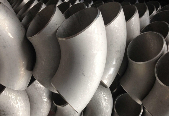 Đầu nối ống hàn mông Thép hợp kim 6 "SCH80 90 độ khuỷu tay