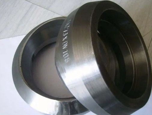 ASME B16.11 Mức áp suất cao Hình dạng và kích thước tùy chỉnh Sockolet 1/2 "-42" 304L 316L Mức áp suất #3000 Ống