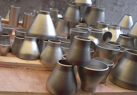 Phụ kiện ống thép không gỉ song công 32750 ASME B16.11 Butt hàn Hộp giảm tốc ống rèn