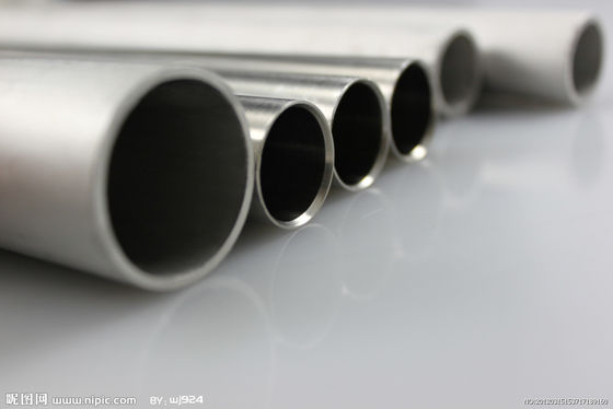 Ống thép có đường kính nhỏ tùy chỉnh Vòng tròn bên ngoài 10mm 5mm Độ dày của tường 2,5mm Ống sắt rỗng Ống thép cacbon tròn liền mạch