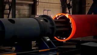 Hoạt động hàng ngày hiệu quả tại cơ sở sản xuất của chúng tôi